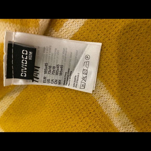 Mustard scarf 73x18” - Picture 4 of 6